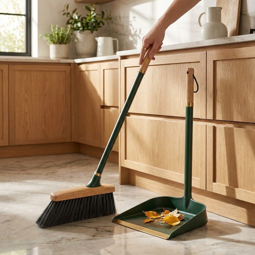 LUMINSTEAD™ Angled Broom and Upright Dustpan Set